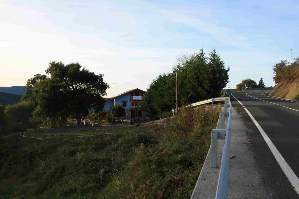 Casa Rural Ecologica Arrizurieta Bermeo Buitenkant foto